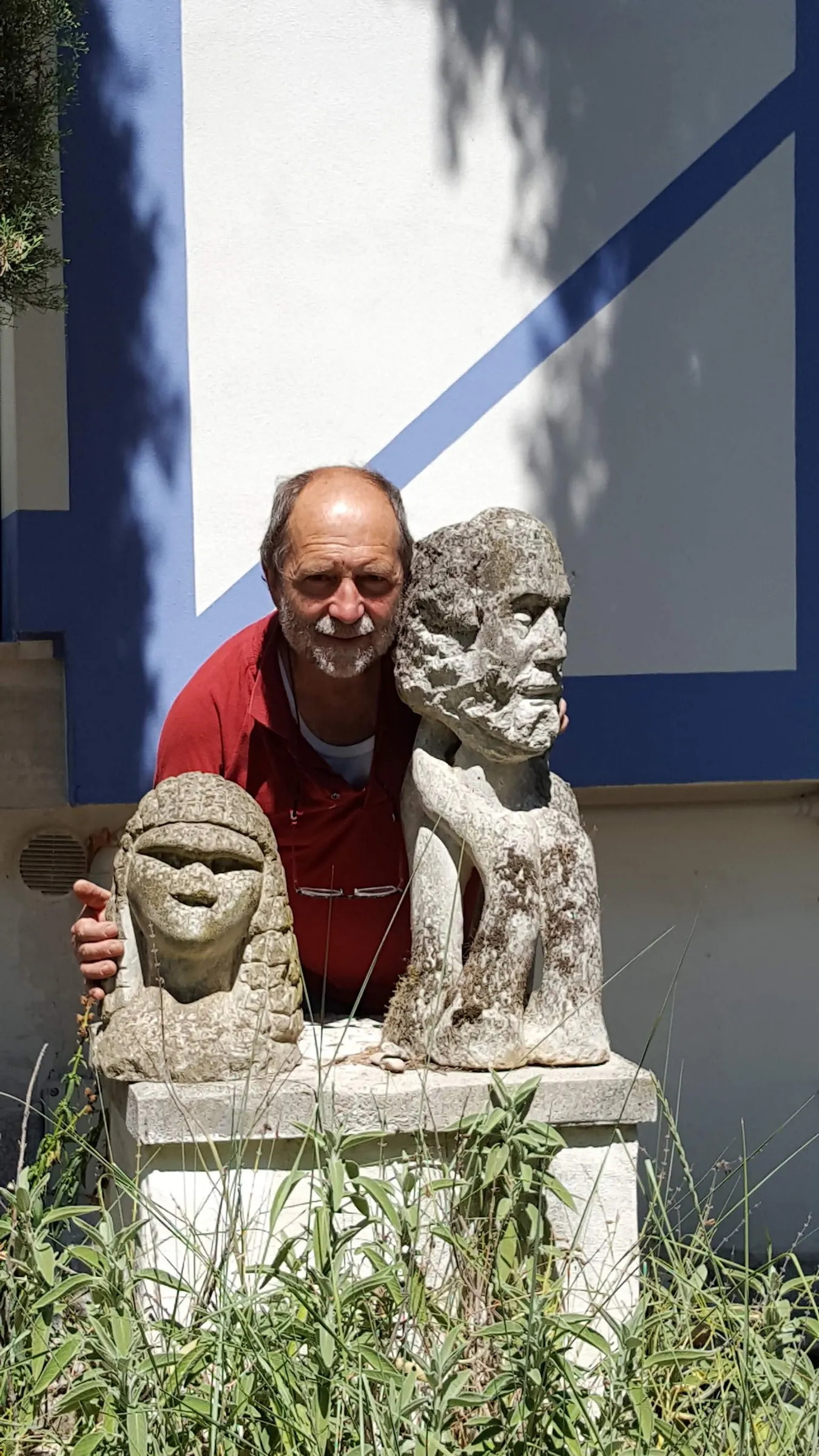 Pasquale Liberatore nel giardino di Villa Sant'Angelo